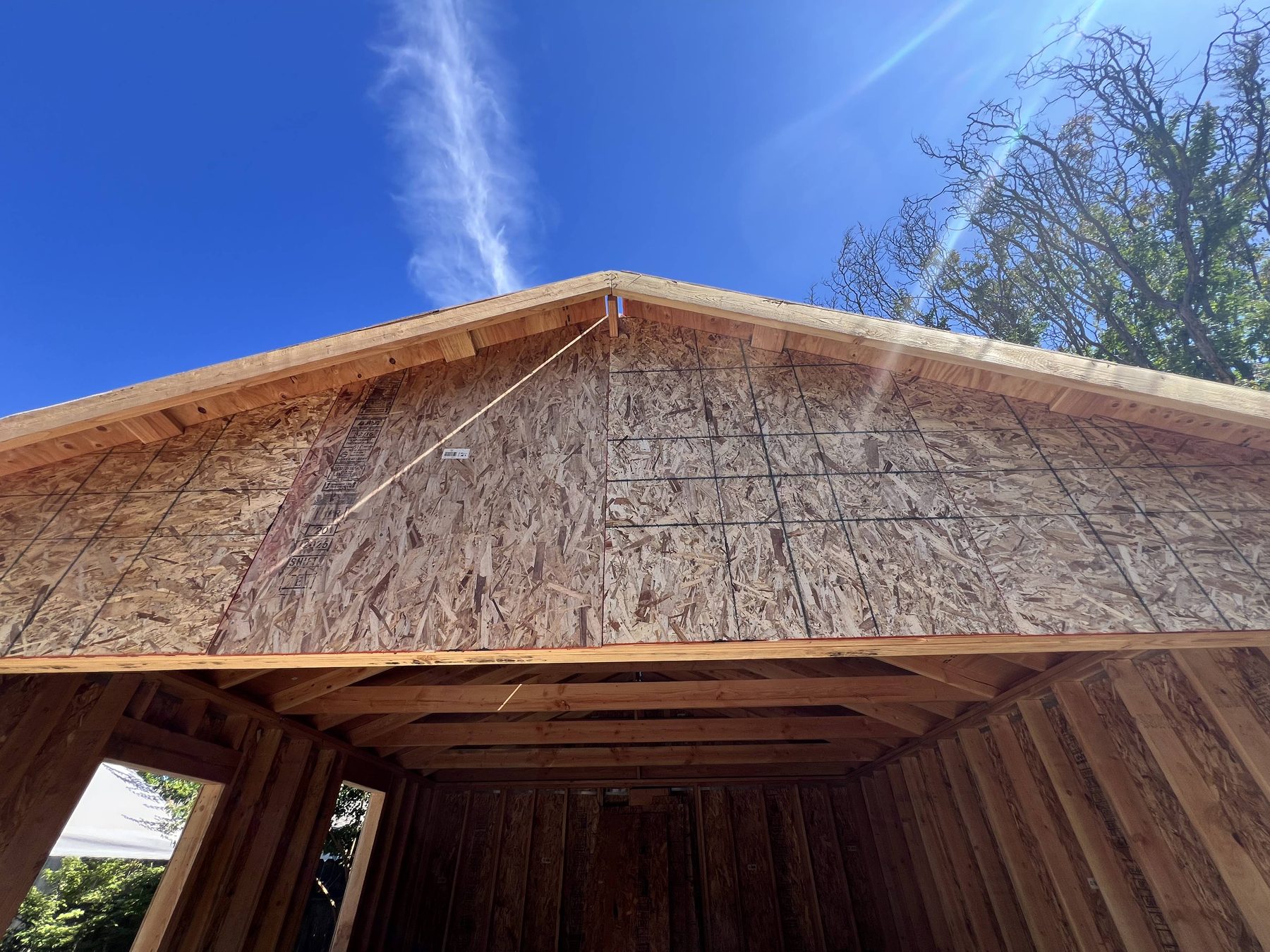 Detached Garage Structure